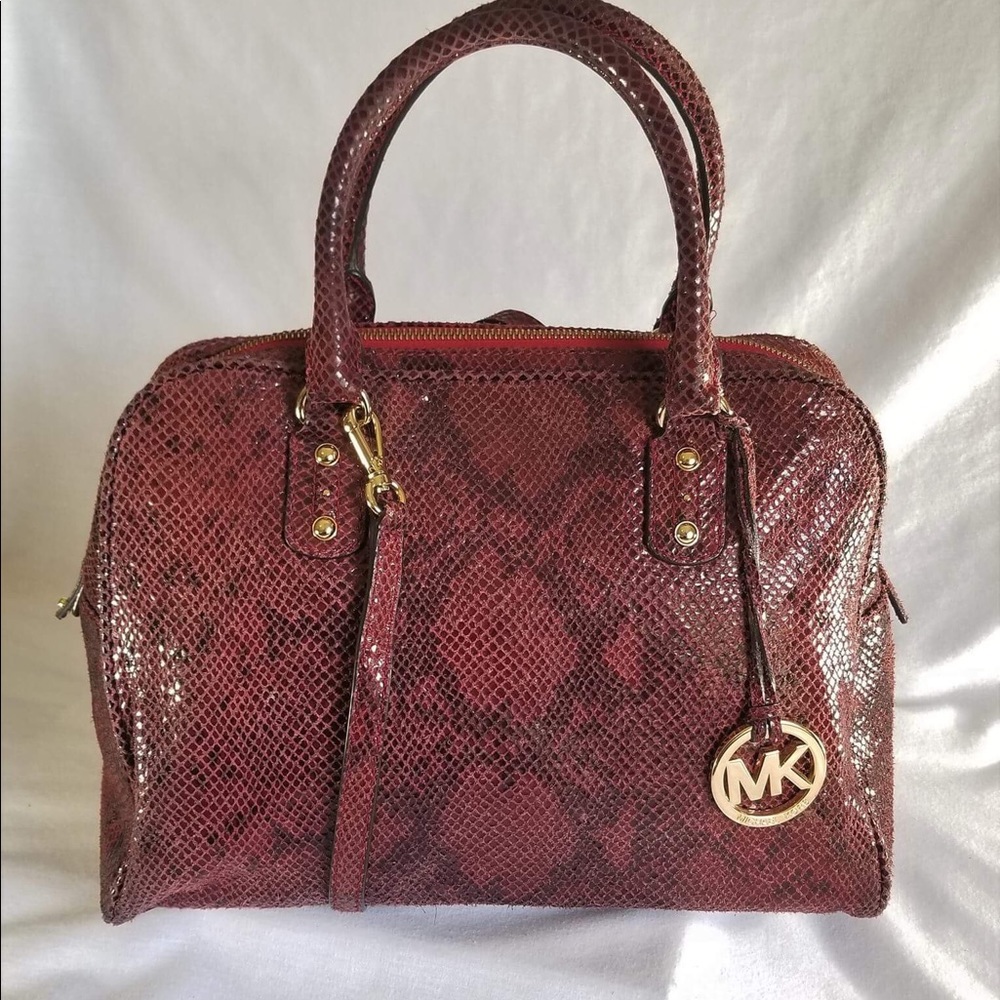 Michael Kors purse